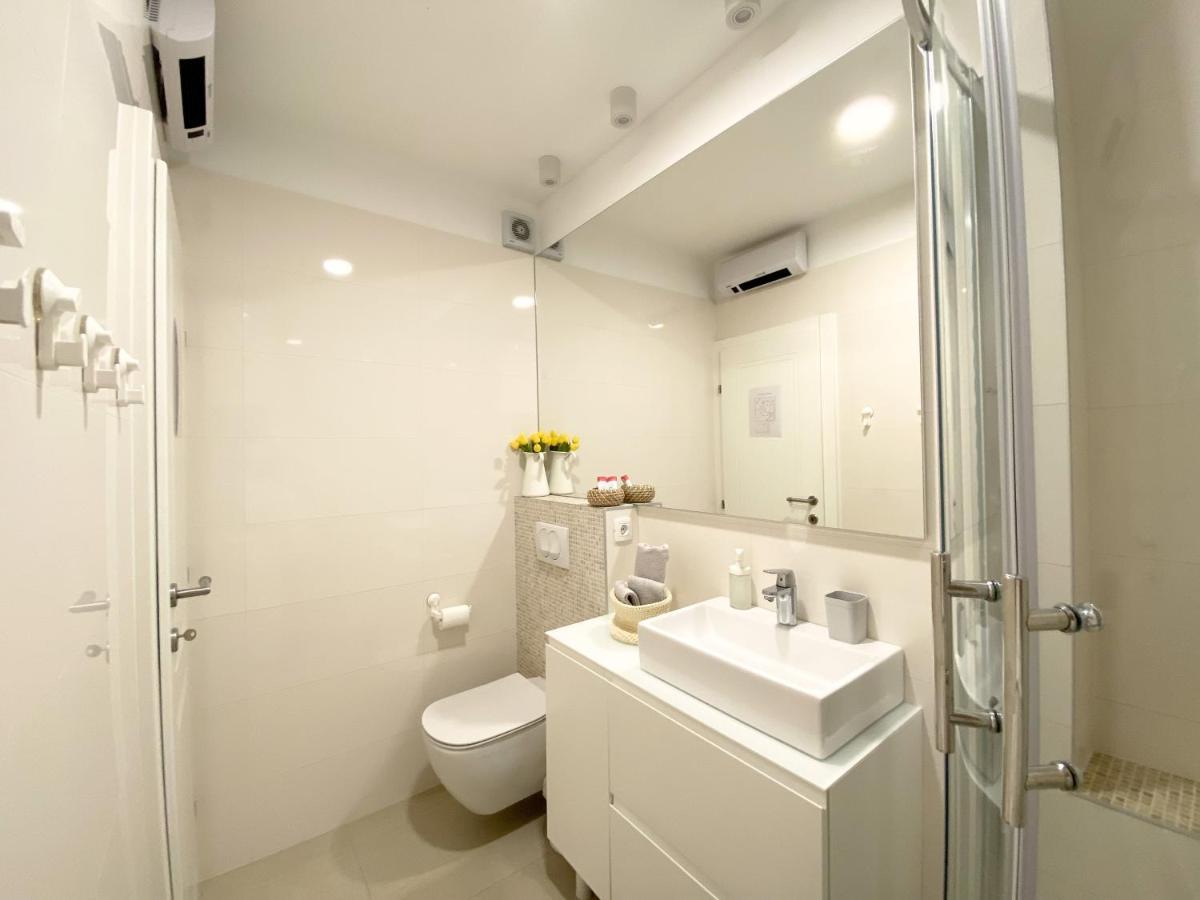 White 5 Apartment Сплит Екстериор снимка